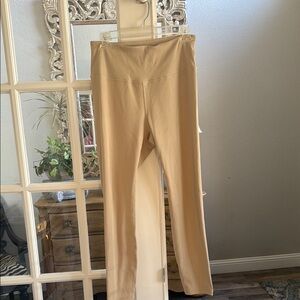 Women’s Size L Leggins